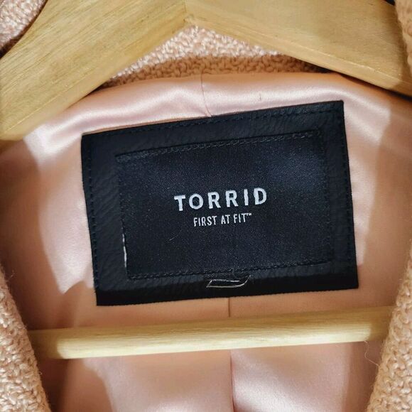 Torrid Wool Blend Shawl Collar Coat Pale Blush Dress Coat Torrid 3X See Measures - Picture 4 of 16